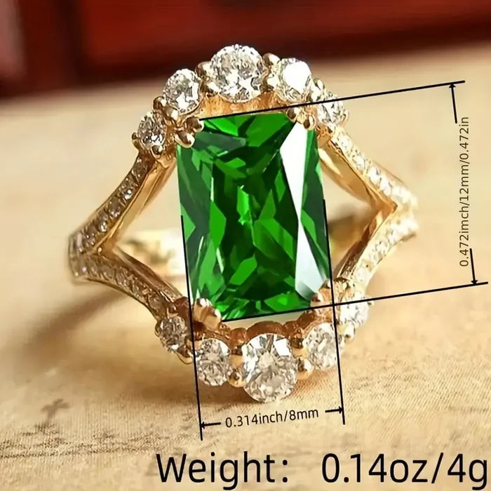 Amara | Ring with Large Emerald