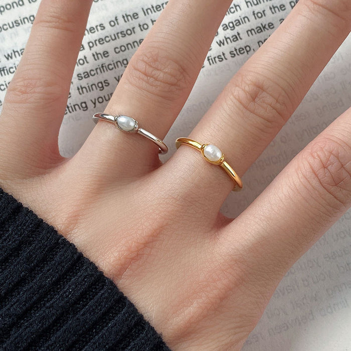 Bianca | Silver Delicate Kateřina Ring with Pearl Line