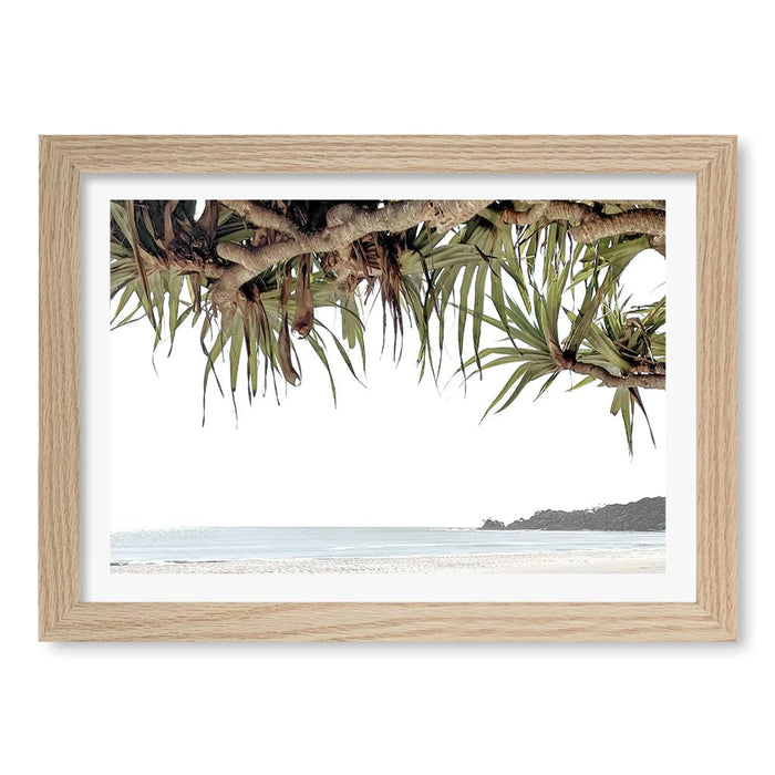 A4 (21 x 29.7cm) / Natural Oak Frame / White Border