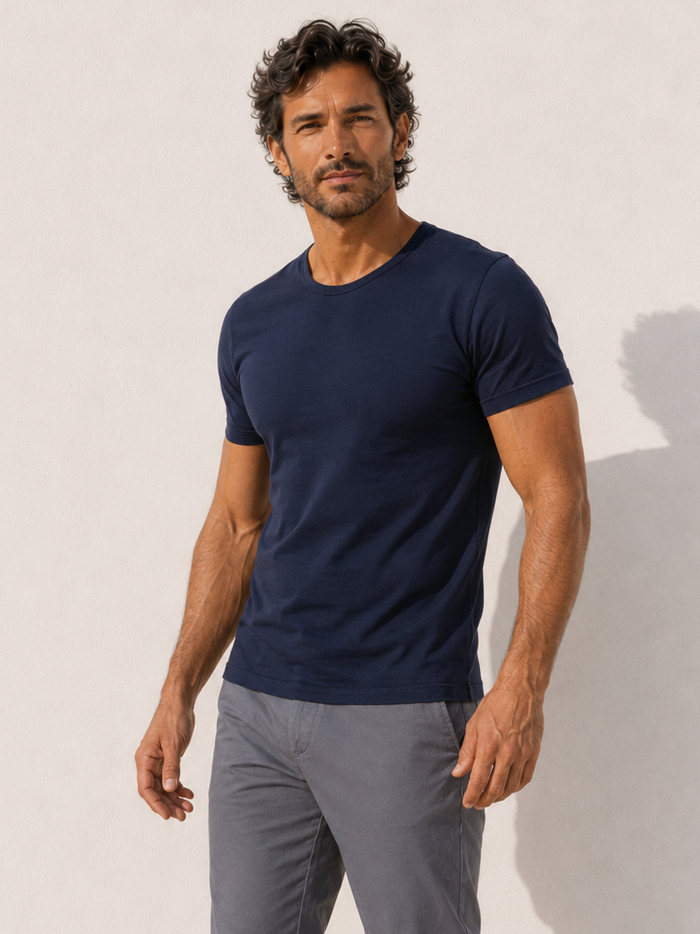 Crewneck T-shirt in Tedra™ Light - Midnight Blue