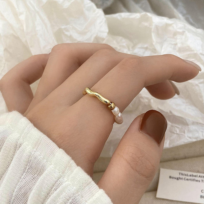 Elisa | Silver Playful Pearls Ring