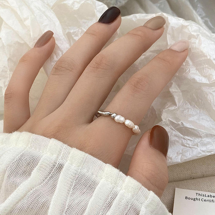 Elisa | Silver Playful Pearls Ring