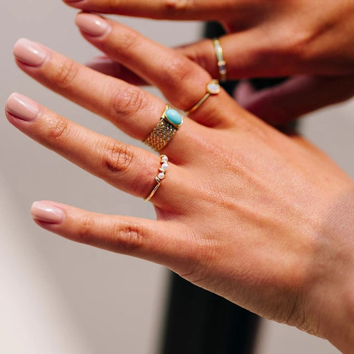 Helena | Silver Ring with Pearls