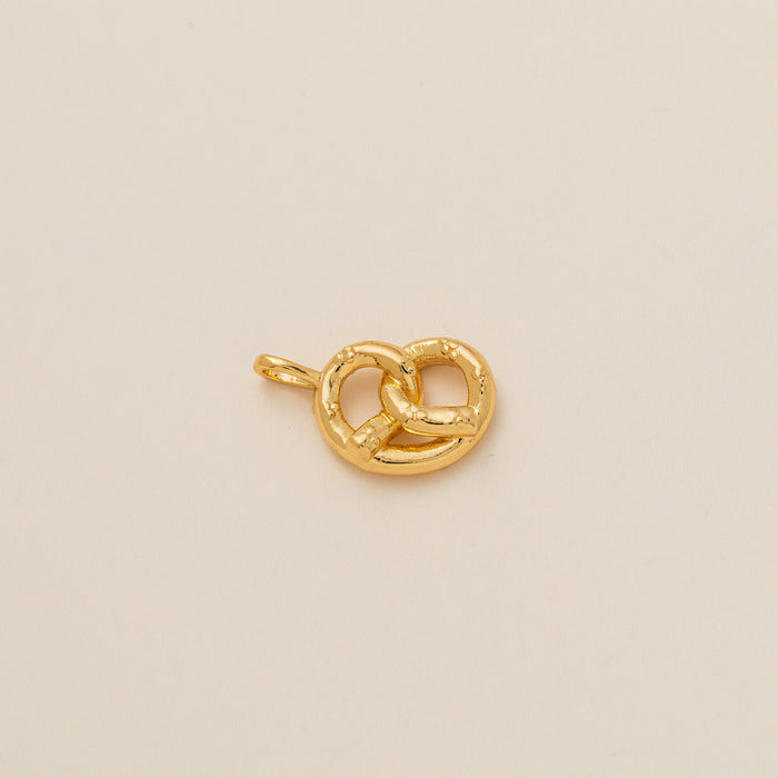 Isabella / Pretzel