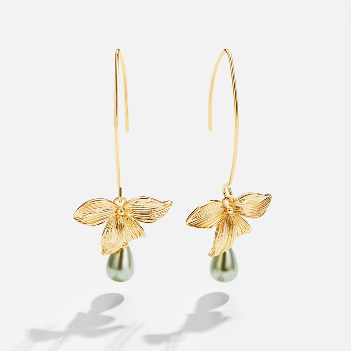 Juliana | Gold-Plated Earrings with Surface Pearl