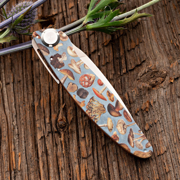 Mushroom Design Folding Knife and Leather Pouch