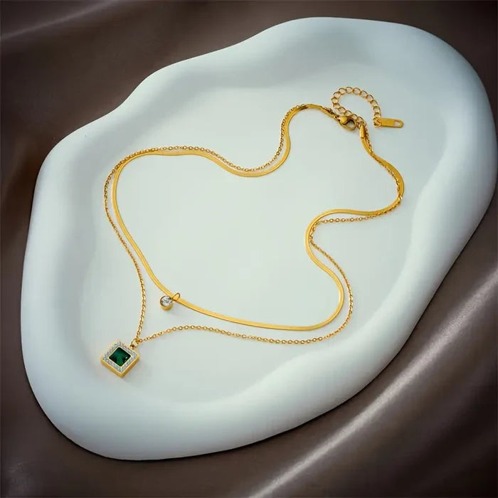 Klára | Gold-Plated Necklace with Emerald Pendant