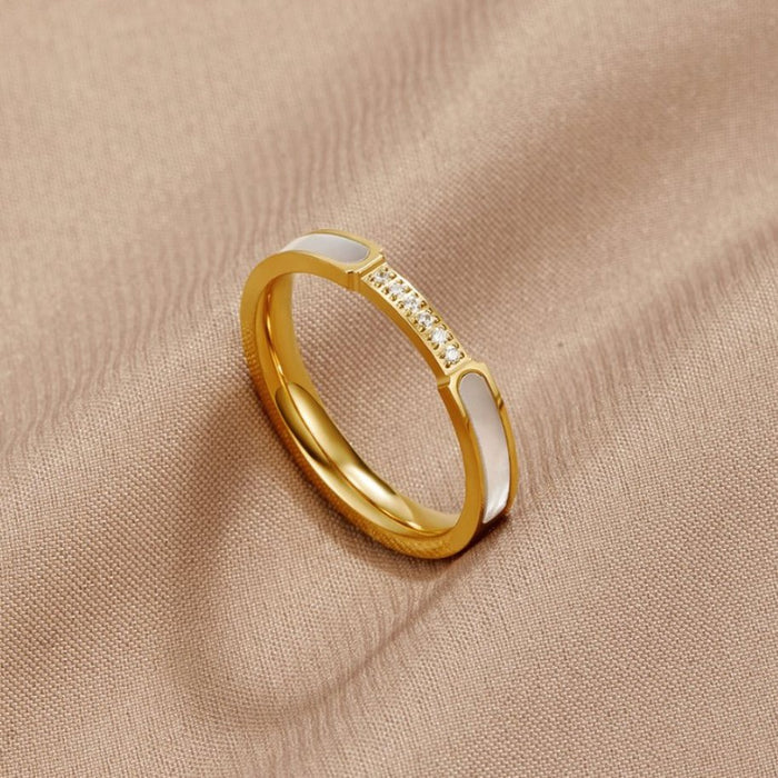Lara | Gold-Plated Fine Ring with Delicate Shine