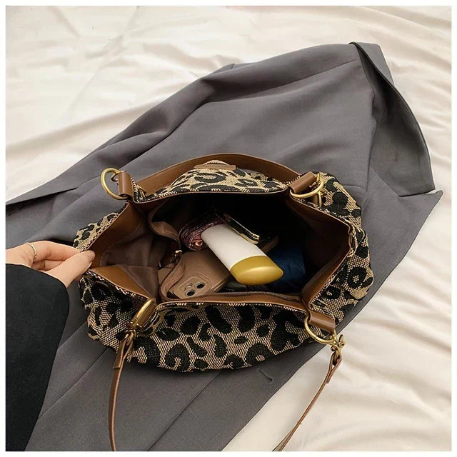 Leopard Print | With Printed Salvaje Bag