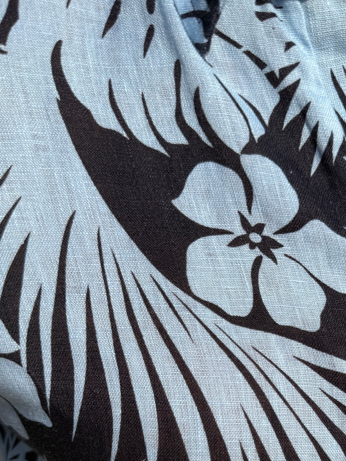 Light Blue & Navy Floral on Linen - Light Blue & Navy Linen