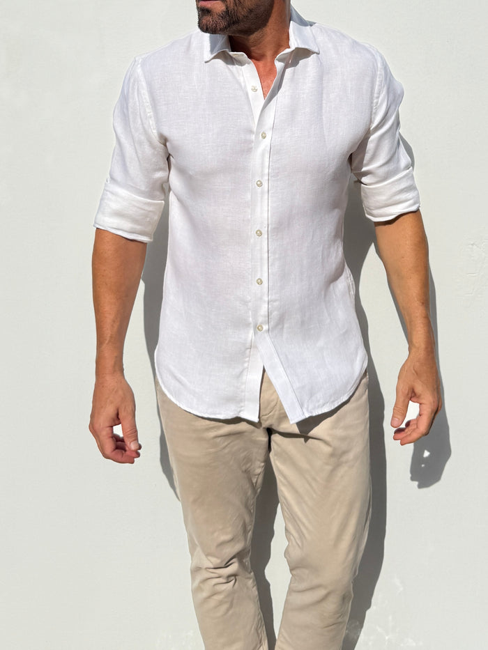 Linen w/Semi-Spread Collar - Off White