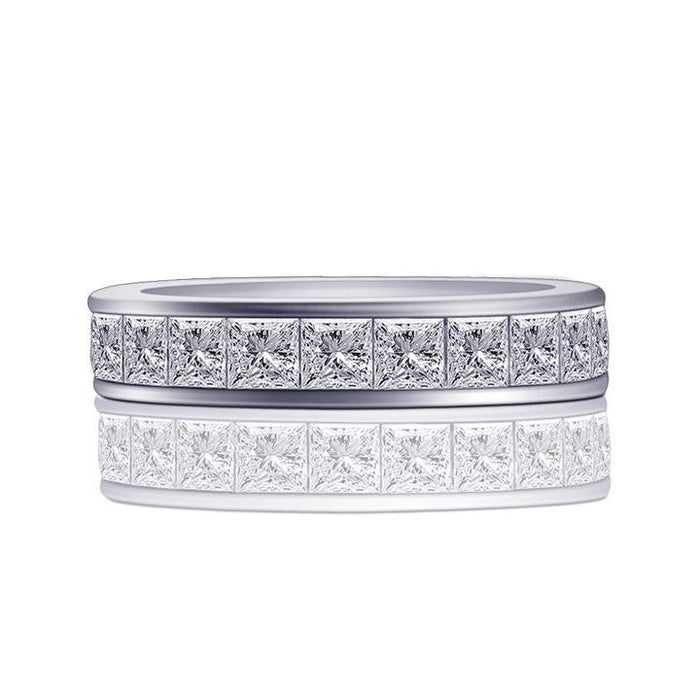 Maren | Silver Ring with Brilliant Narrow Band