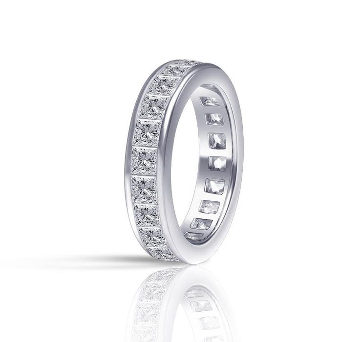 Maren | Silver Ring with Brilliant Narrow Band