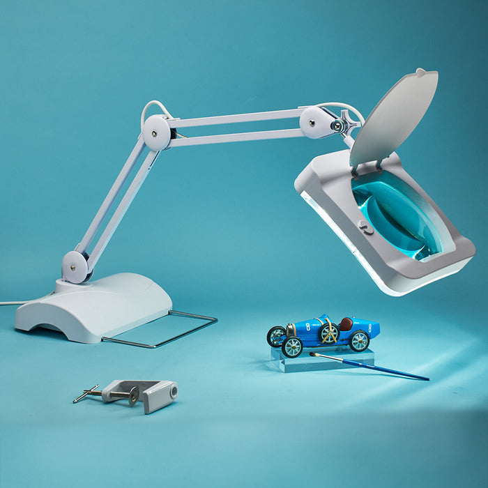 Pro Quality Magnifying Desk Lamp