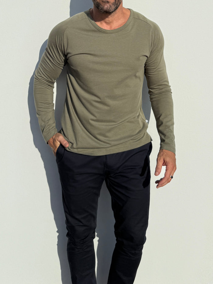 Raglan Sleeve T-shirt in Tedra™ - Army Green