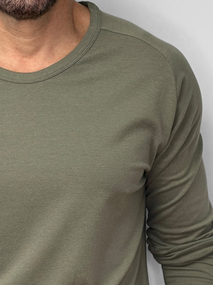 Raglan Sleeve T-shirt in Tedra™ - Army Green