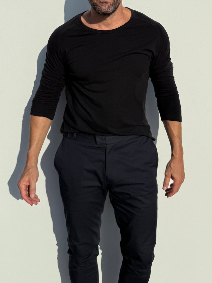 Raglan Sleeve T-shirt in Tedra™ - Black