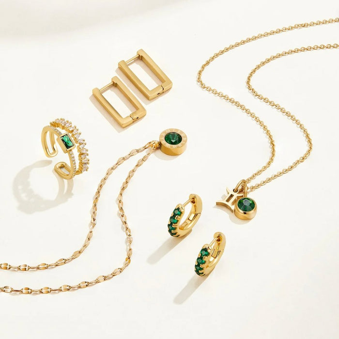 Sabina | Gold-Plated Ring with Green Accents Emerald