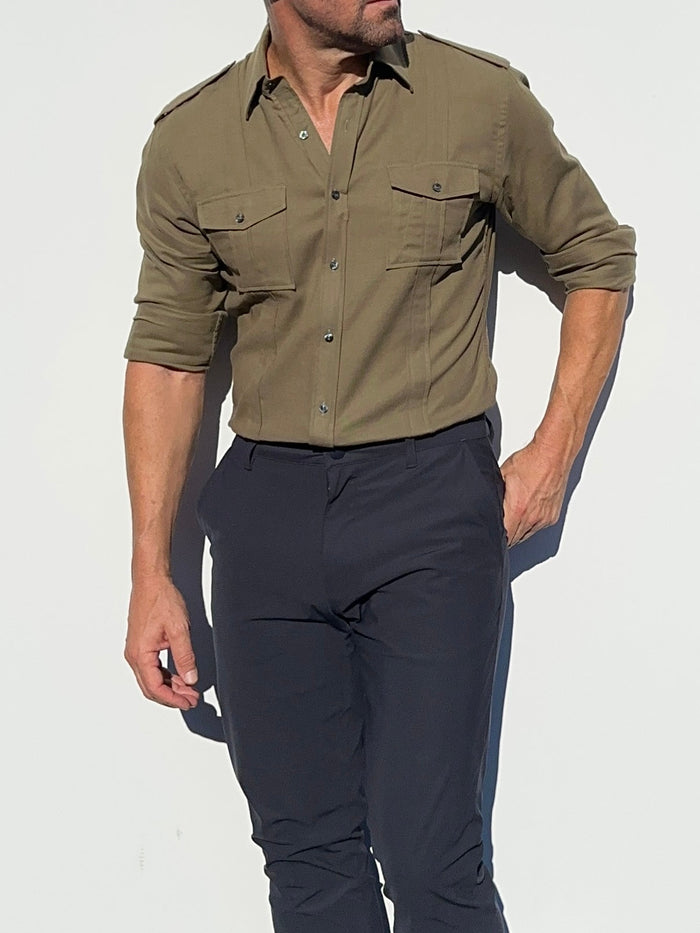 The Raider Shirt in Brushed Twill - Army Green