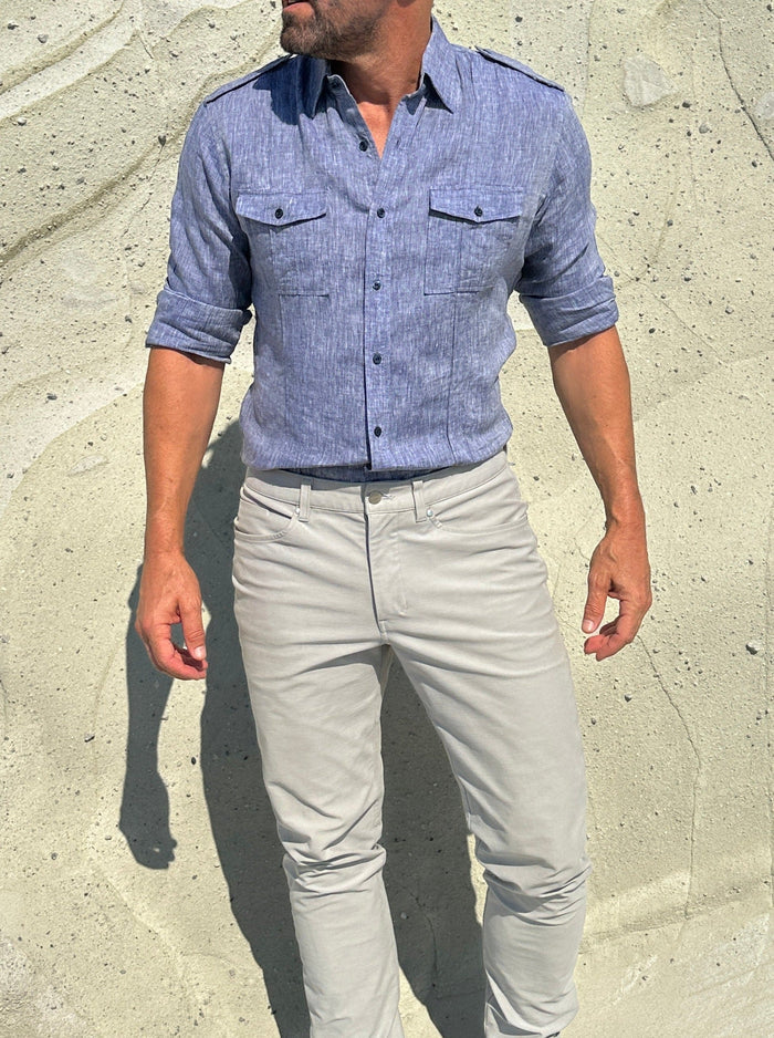 The Raider Shirt in Linen - Navy Chambray