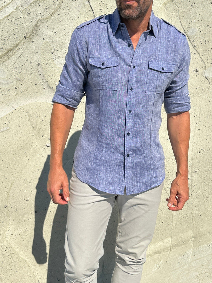 The Raider Shirt in Linen - Navy Chambray