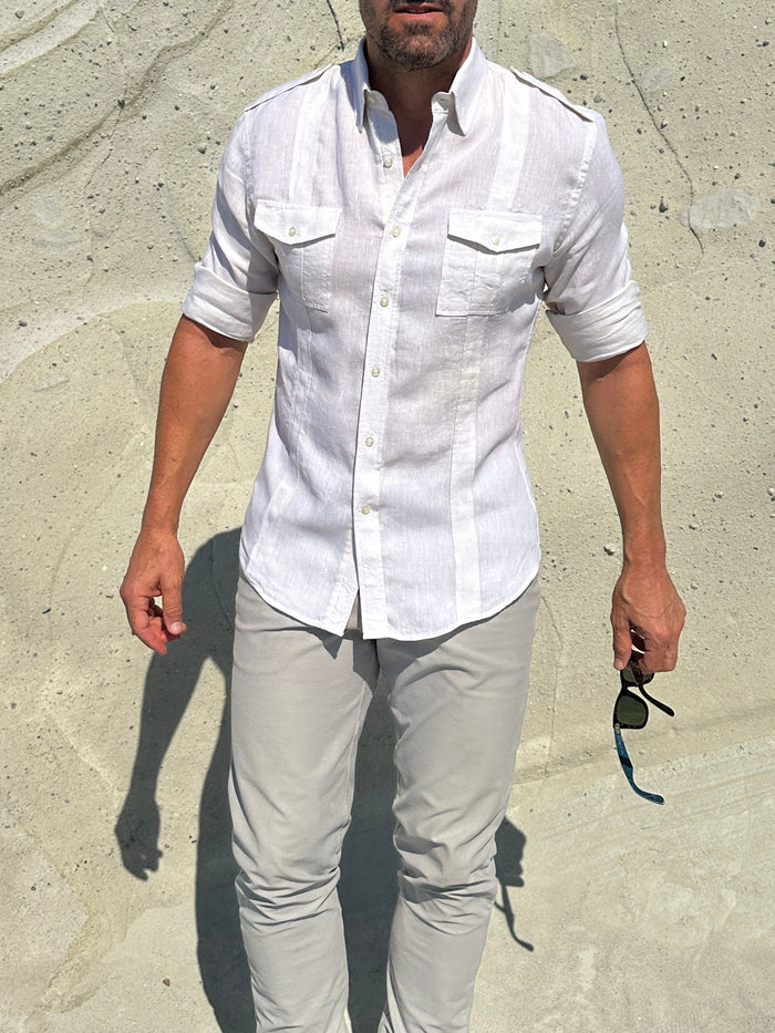 The Raider Shirt in Linen - Off White