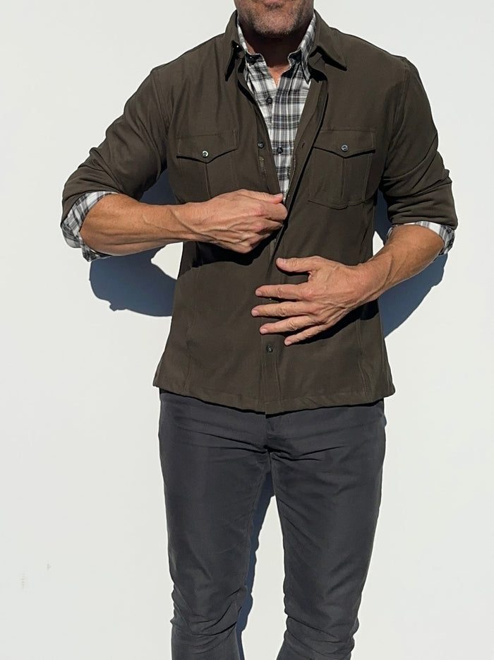 The Urban Legend in Stretch Performance - Army Green Performance