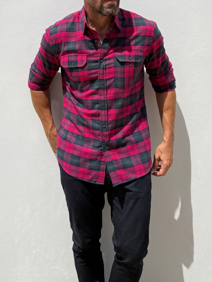 The Utility Shirt in Plaid Flannel - Magenta & Green