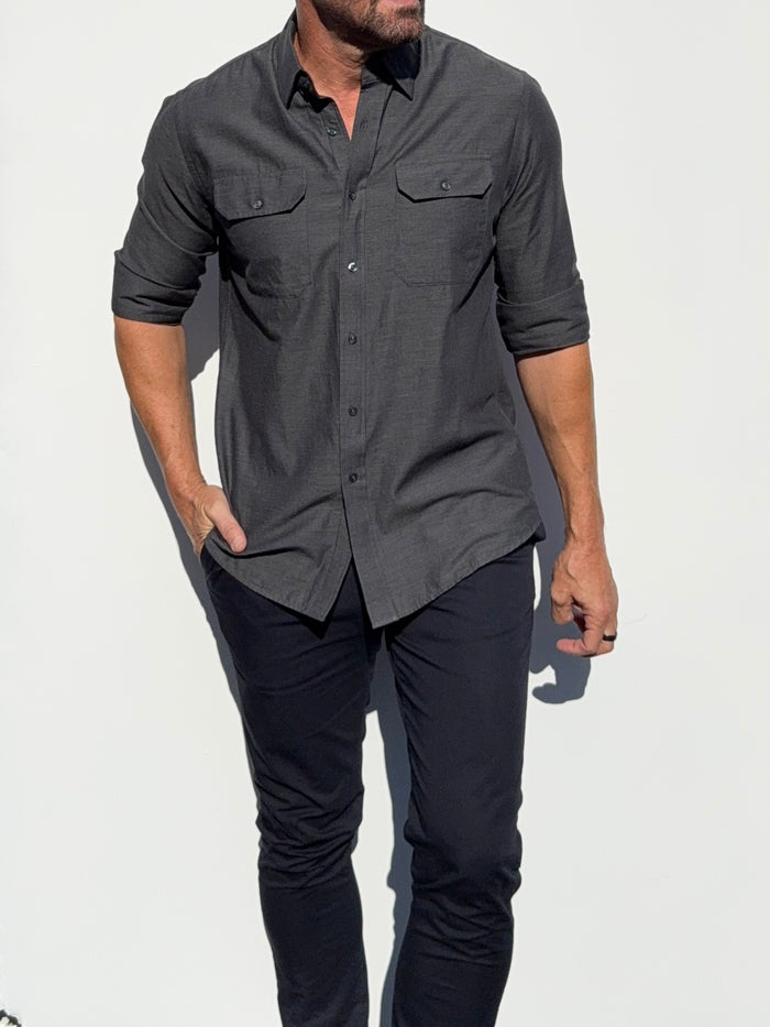 The Utility Shirt in Twill - Dark Gray