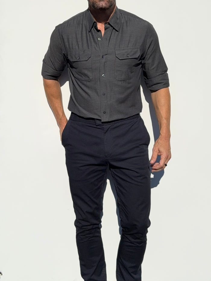 The Utility Shirt in Twill - Dark Gray