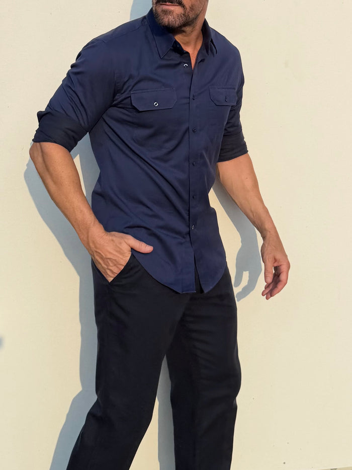 The Utility Shirt in Twill - Navy Blue